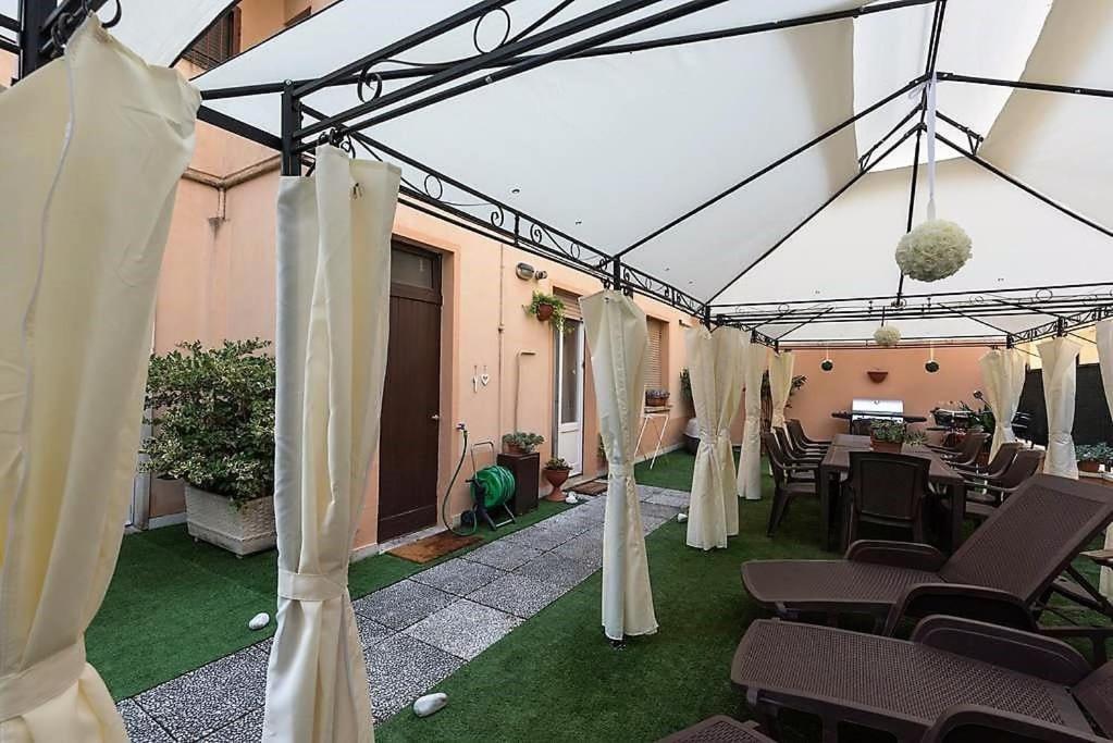 Terrazze Italiane City Center - White Apartment Verona Exterior foto